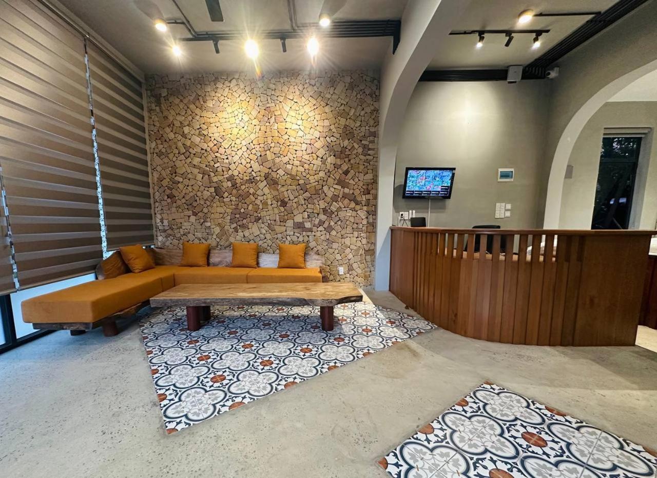 The R&B Boutique Hotel กำปอต ภายนอก รูปภาพ